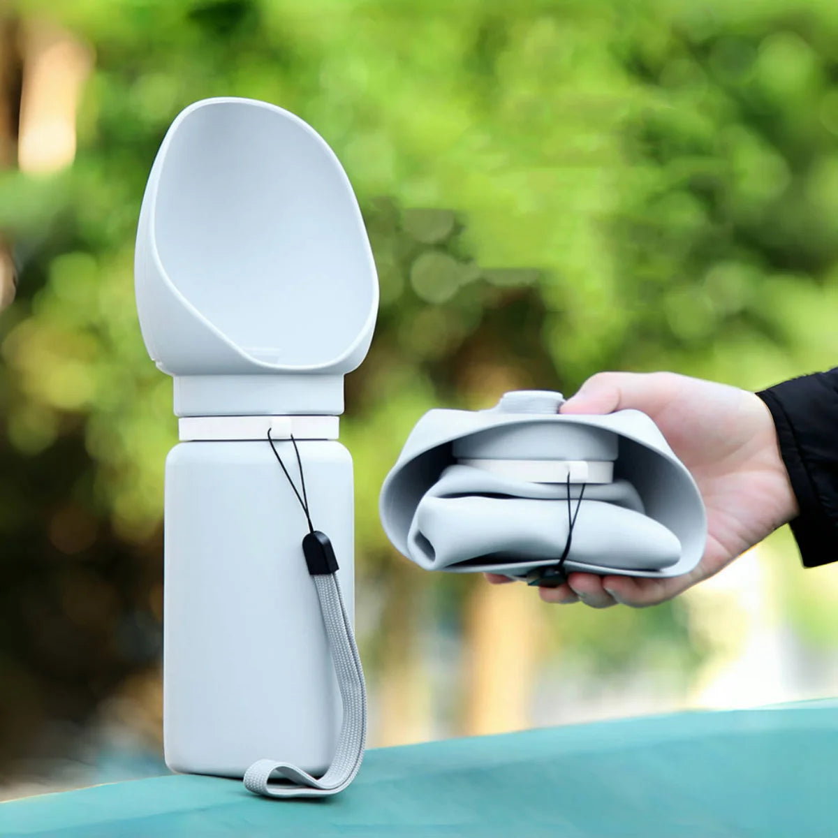 gourde-pour-chiens-pliable