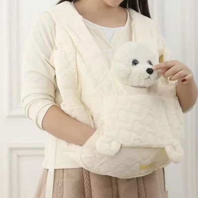 sac de transport chien blanc en securite caniche blac