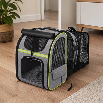Sac de transport pour Chien dans le salon