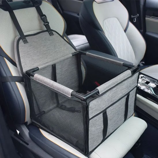 Siege auto pour chien gris 